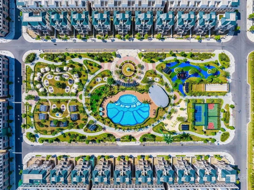 Bán liền kề Vịnh Tây 60m, gần ngay chung cư, giá 8 tỷ, Vinhomes Ocean Park 3