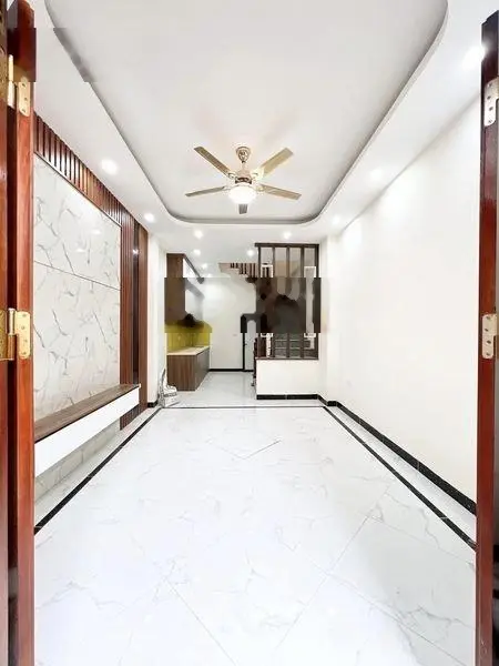 EM CÒN ĐÚNG 1 CĂN NHÀ 4 TẦNG DT:32M2 VỊ TRÍ ĐẸP.NGÕ RỘNG, THÔNG THOÁNG. Ô TÔ ĐỖ CỬA. GIÁ CHỈ 1,9 TỶ