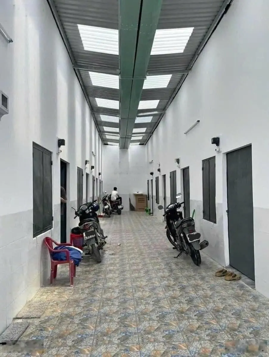 Bán dãy trọ mới đẹp, sạch sẽ tại Quốc Lộ 50, Bình Chánh, HCM, 200m2