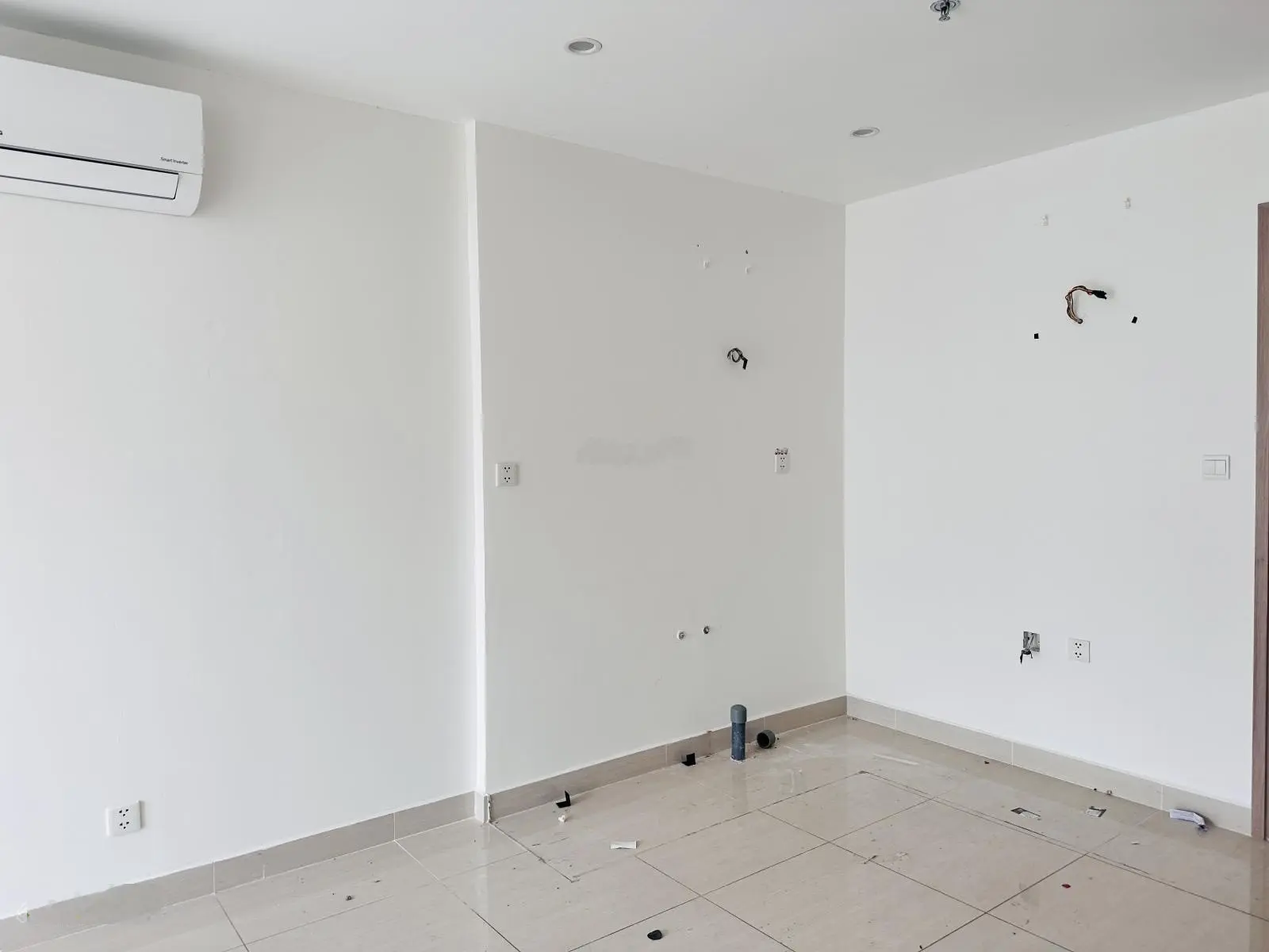Bán nhanh 1PN + 52m2 The Origami Vinhomes Grand Park giá 1.980 tỷ bao thuế phí. Đơn giá chỉ 38tr/m2