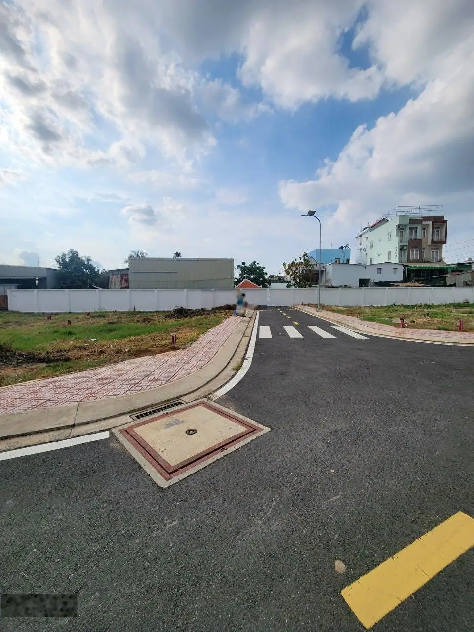 51m2 đất nền Bình Tân cách Aeon Mall 3p, sổ sẵn, xây tự do