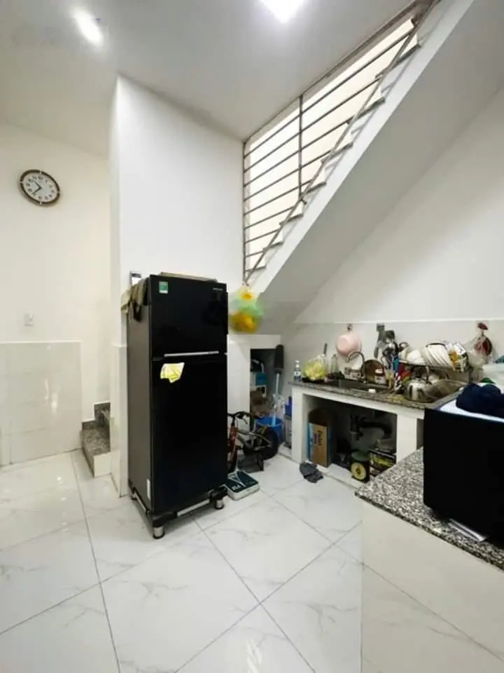 Bán căn nhà Trần Văn Đang, Phường 11, Quận 3 51m2 giá 3ty250 sổ sẵn