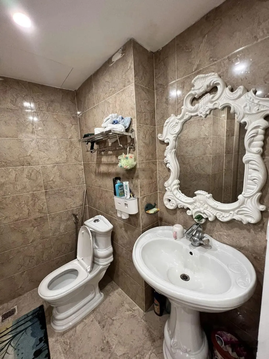Hiếm Đào Tấn - Gần phố - Ô tô ba bước chân 75m2 - 4 tầng - 4m MT