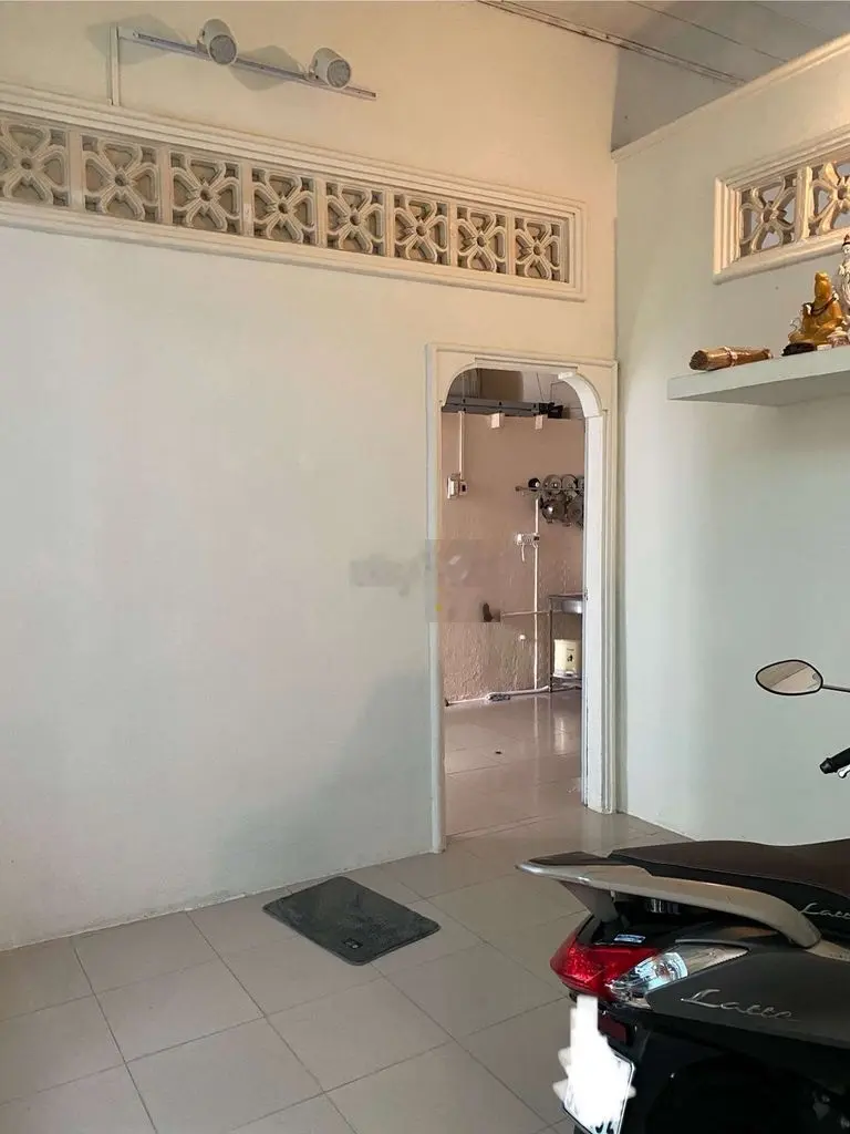 BÁN CĂN NHÀ 50M2 2PN HẺM 170 MỄ CỐC SỔ RIÊNG K QUI HOACH