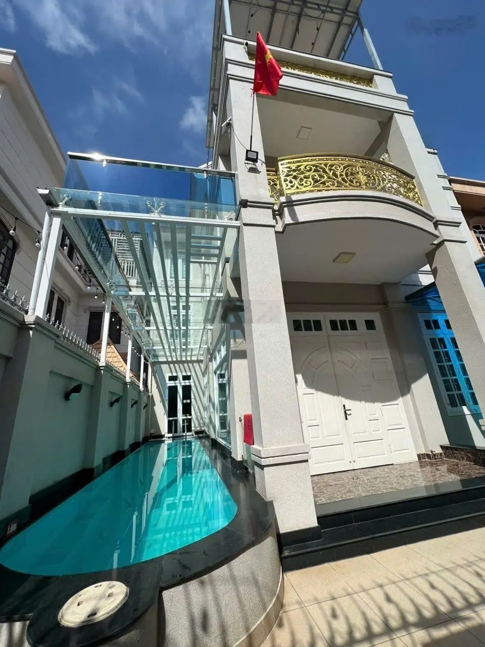 Biệt Thự mặt tiền ngang 10m Vũng Tàu giá siêu tốt chỉ 25,9 tỷ tại Đường Lạc Long Quân, p2, BRVT.