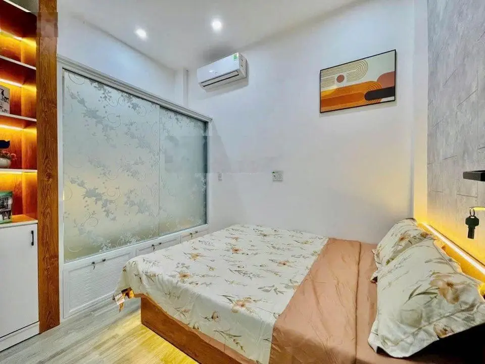 Cần bán nhà 2 Lầu - KDC Vĩnh Lộc, Quận Bình Tân