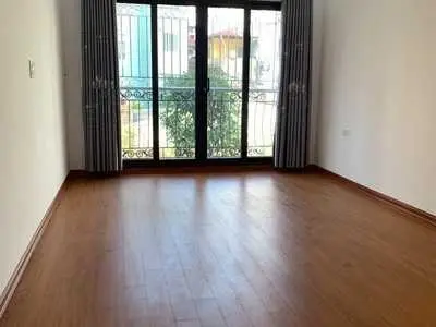 Chính chủ bán nhà ngõ 30 Ngọc Thụy, Long Biên 35m2 * 5 tầng. Chỉ có 4.8 tỷ