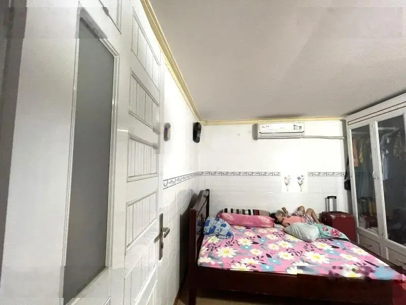 Bán nhà 2 tầng Hiệp Bình Chánh Thủ Đức HXH, 60m², 3PN gần Phạm Văn Đồng chỉ 5.7 tỷ hiếm có
