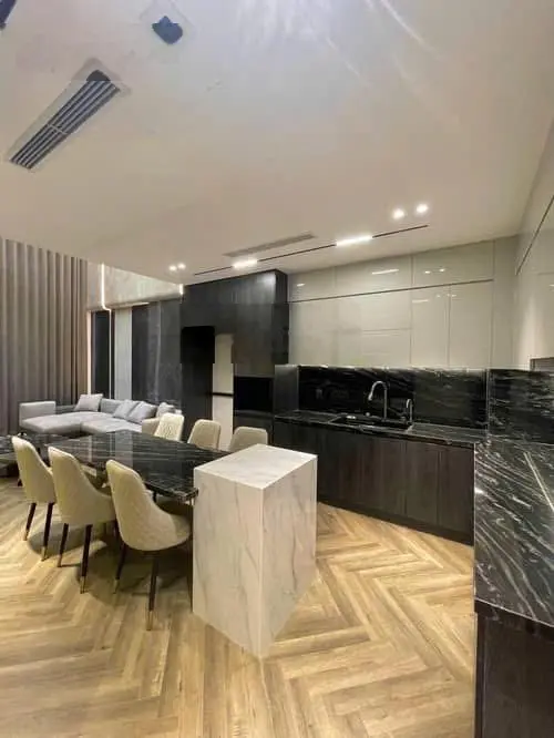 Nhỉnh 18 tỷ sở hữu ngay nhà 8 tầng full tiện ích Bồ Đề Long Biên- Lh: 0582 786 ***