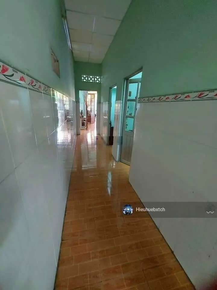 Bán nhà cấp 4 gần Thị Trấn Củ Chi và bến xe Củ Chi, DT 160m2, sổ hồng riêng