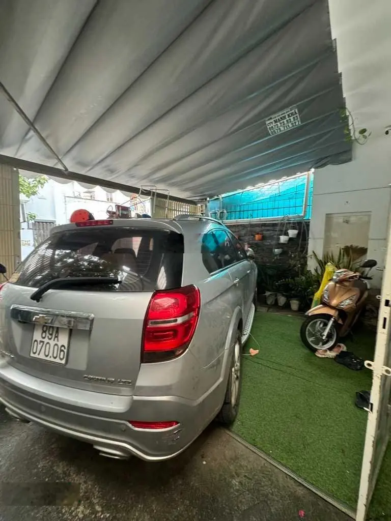 Bán nhà 2 tầng hẻm xe hơi ô tô vào nhà, đối diện Vạn Phúc City, 6x17m, chỉ 7,5 tỷ
