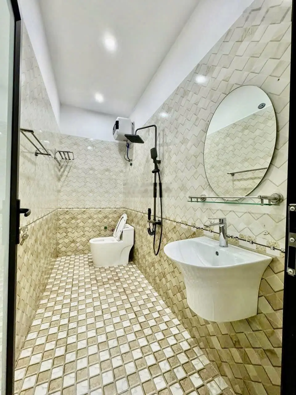 Bán nhà tại Đằng Lâm, Hải An, Hải Phòng, giá cực chất 2,95 tỷ, 46m2, view đẹp