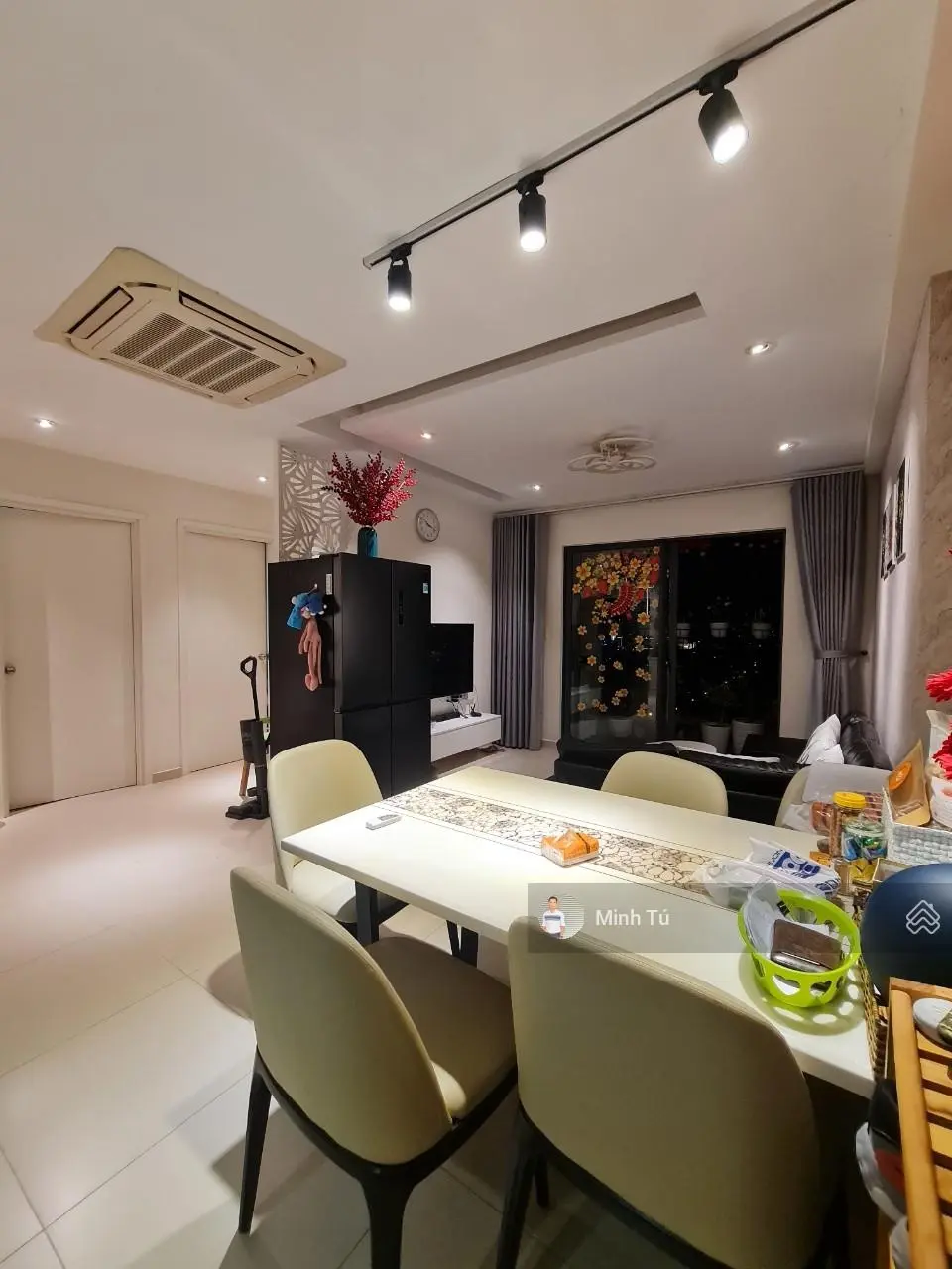 4,5 tỷ chuyển nhượng căn 3PN 2WC căn góc nhà cực mới nội thất cực tốt đang chờ sổ