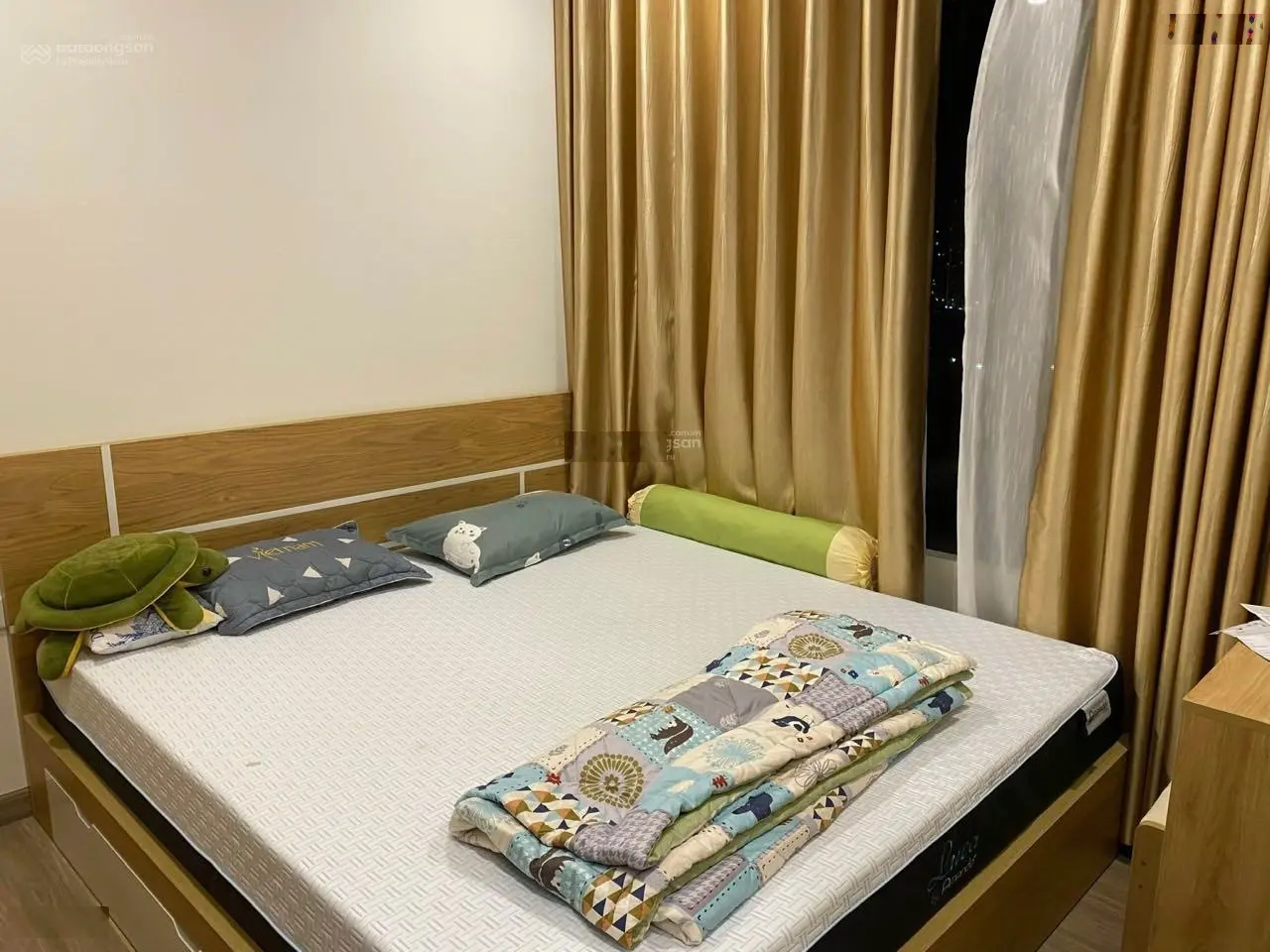 Bán căn hộ 2PN + 1 2tỷ650, sổ, Vinhomes Grand Park tặng full nội thất hướng Đông Nam