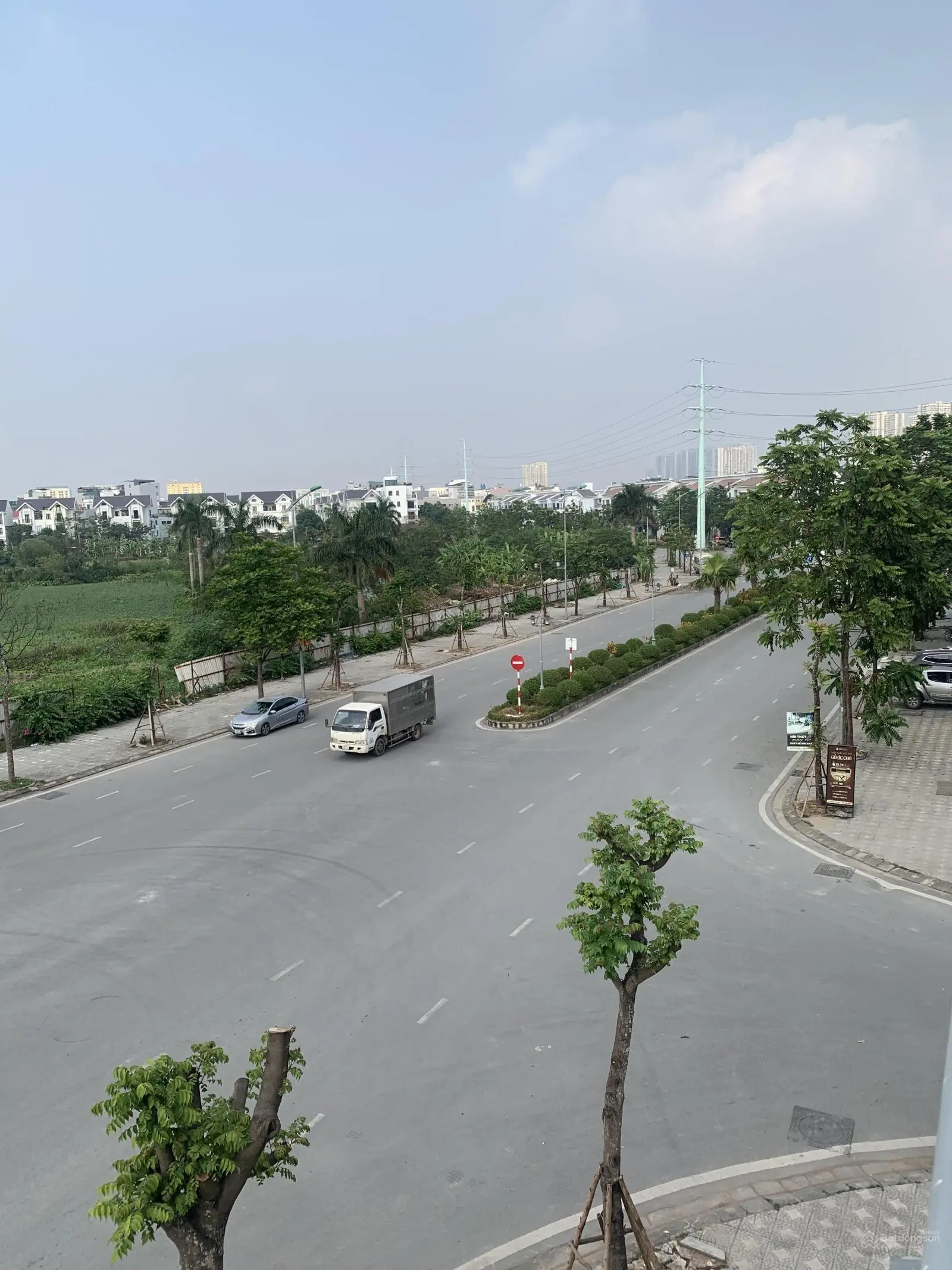 Chủ gửi cần bán nhanh căn biệt thự song lập 126m2 x 5 tầng, 1 hầm KĐT Xuân Phương. Giá nhỉnh 23 tỷ