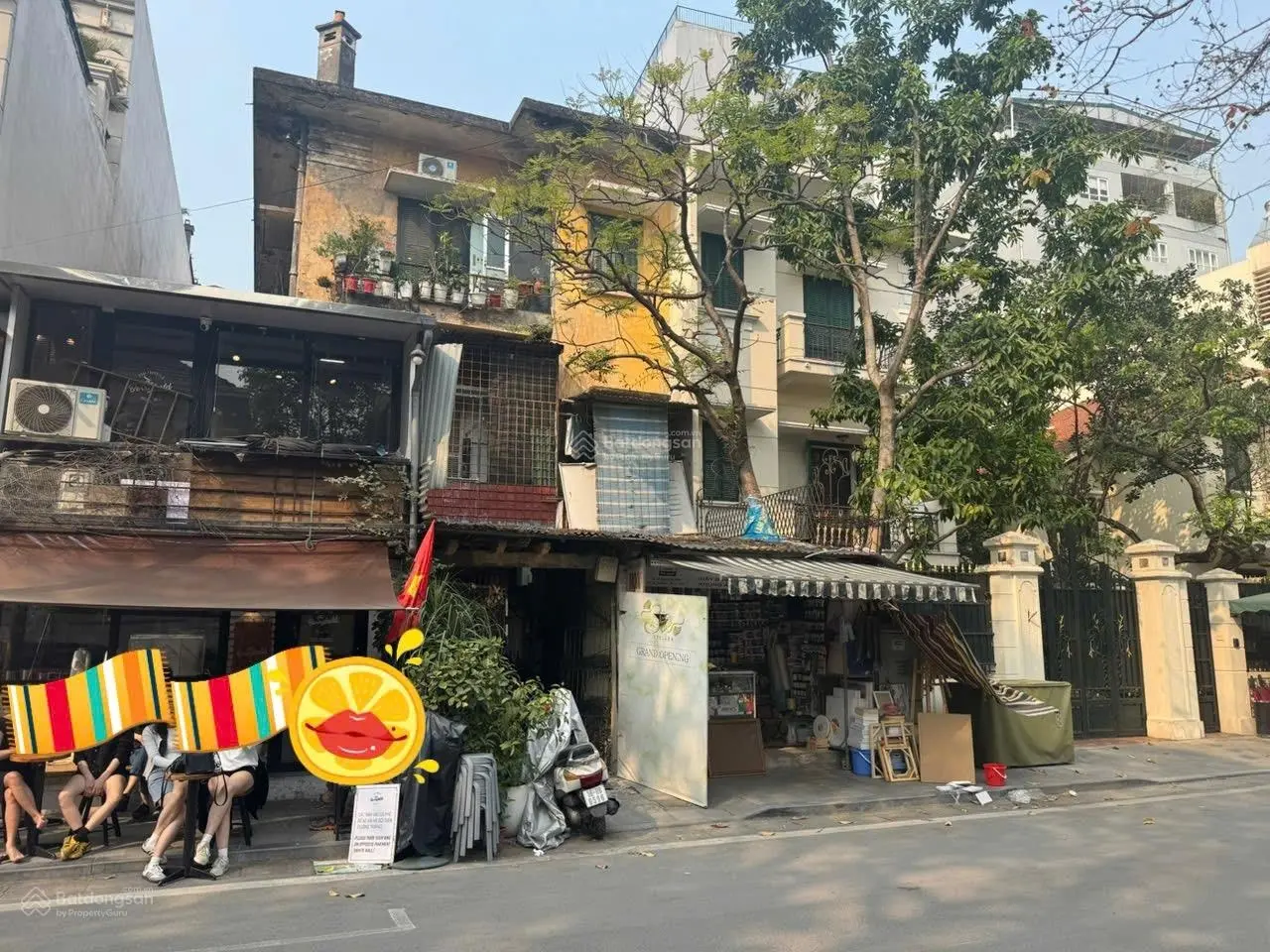 Biệt Thự Nguyễn Gia Thiều, Hoàn Kiếm, Diện Tích 400m2 2 tầng Mặt Tiền 15m giá 210 Tỷ