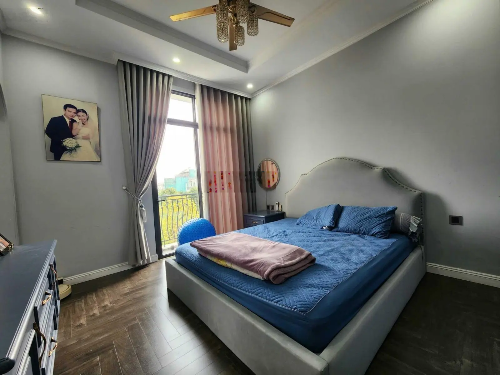 Bán căn liền kề Ngọc Trai view công viên hoàn thiện có thang máy sẵn sổ LH 0934 663 ***