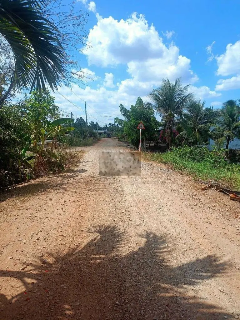 Đất Mt Nguyễn Văn Quá, xã Lợi Bình Nhơn, cách cụm CN Tú Phương 2 km