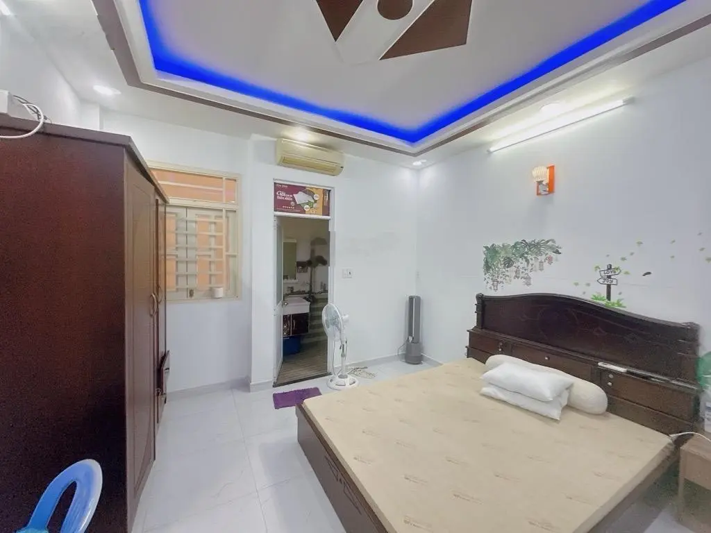 Gấp bán nhà HXH 6m thông - Lê Văn Sỹ - 3 phòng ngủ 4 WC khép kín - 95m2 - hơn 13 tỷ