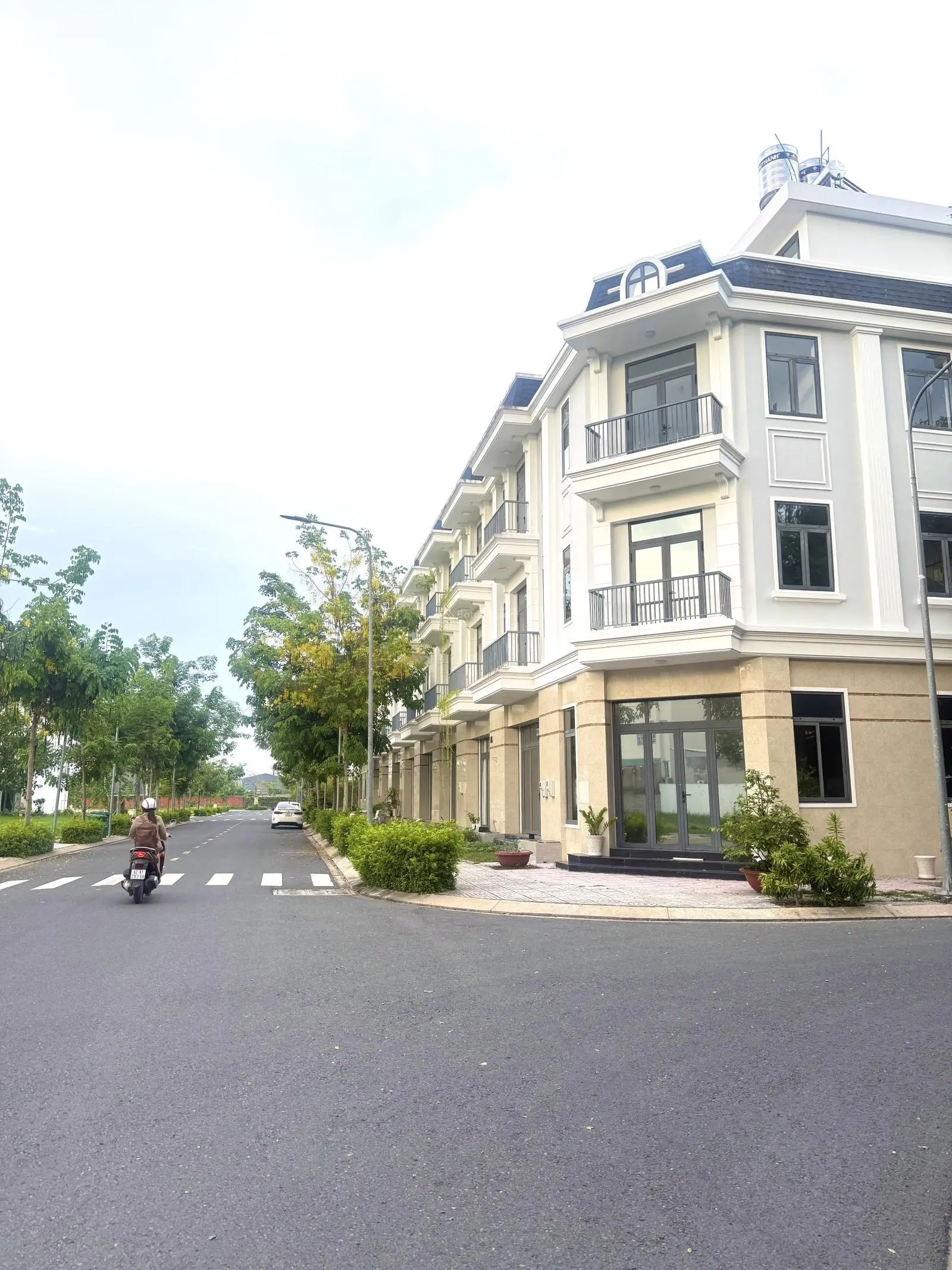 Căn góc 2 mặt tiền 4,58 tỷ rẻ - vị trí đẹp nhất khu Thắng Lợi Central Hill