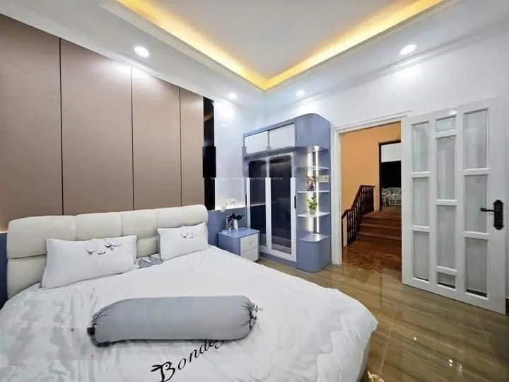 Chủ nhà gửi bán đường nhựa 7m căn Hoa Lan 1T2L giao Phan Xích Long DT: 60m2, sổ riêng