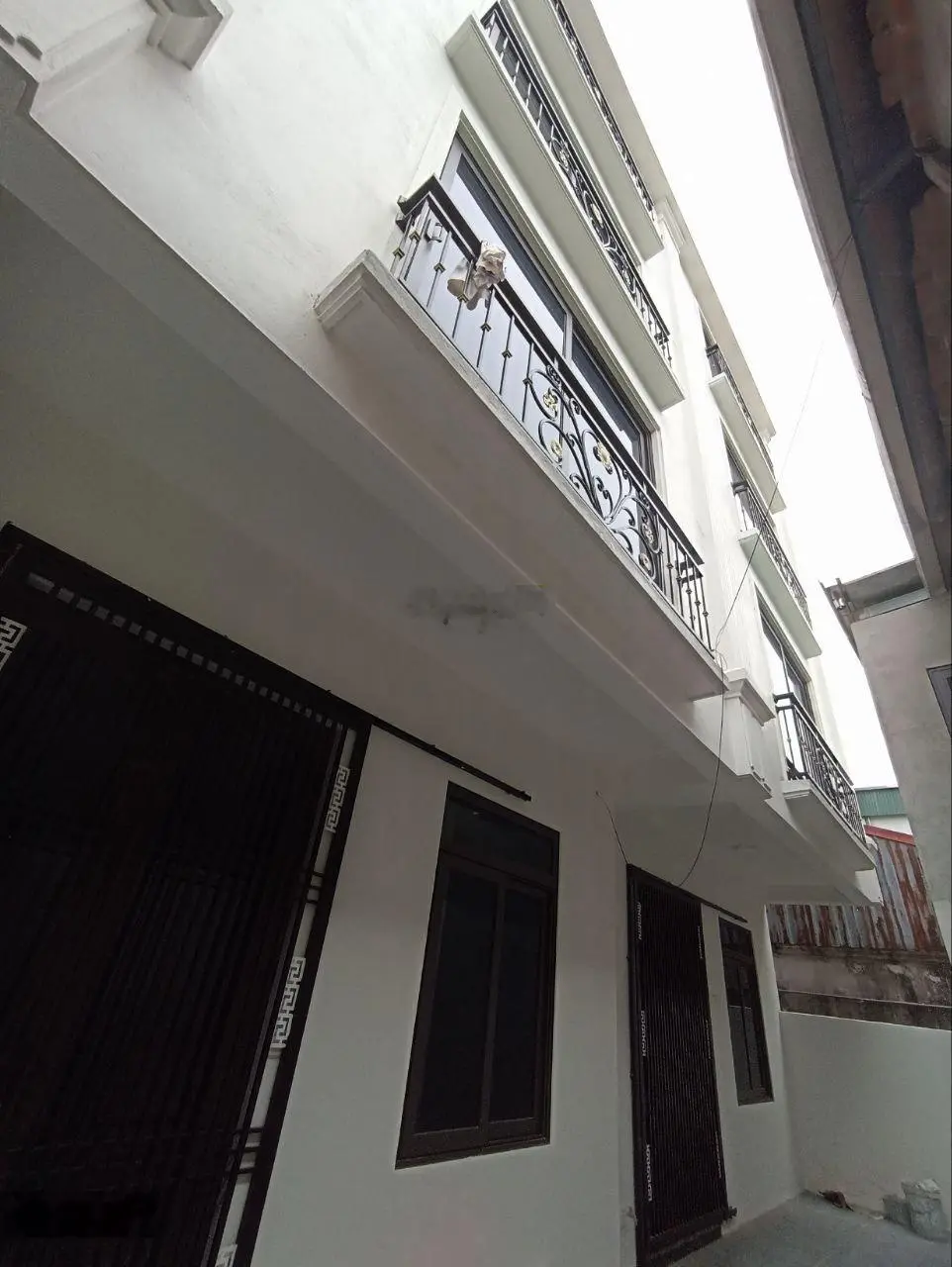 Bán căn lô góc 40m2 x 3T, Đại Tảo, bán kính 300m chợ, trường, UBND