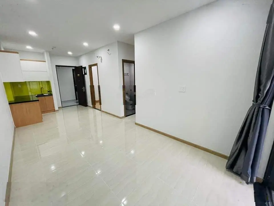 Chính chủ cần bán gấp căn 2PN2WC- 51,33m2- Hướng Đông Nam, View ngoại khu. Bcons Green view. 1ty635