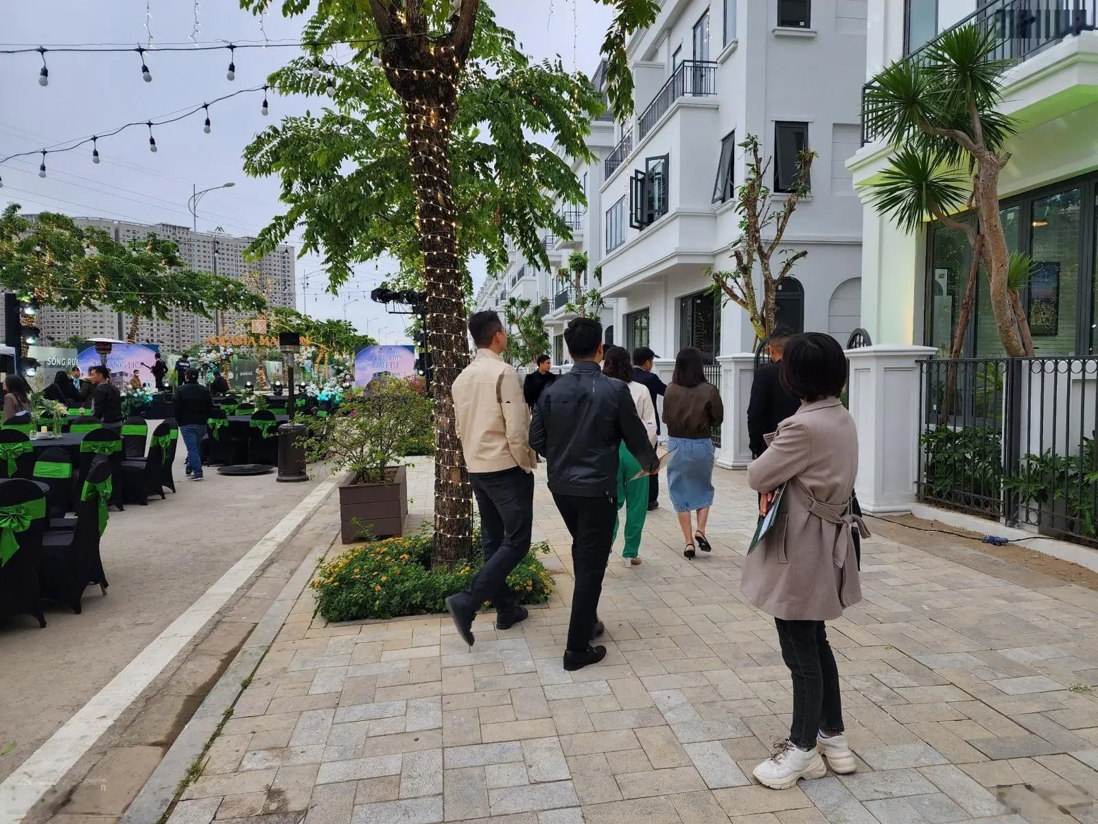 Suất ngoại giao trực tiếp CĐT. Diện tích 170 - 276m2. Đường 21.5m. Chiết khấu 20%. Giá tốt nhất