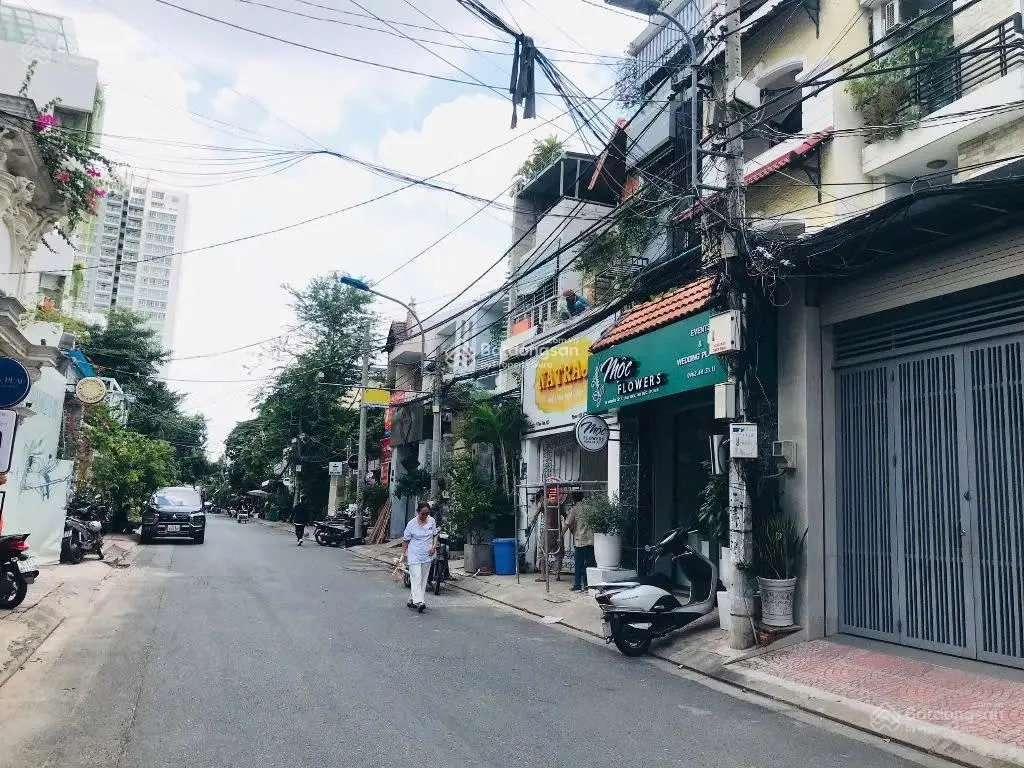 Bán nhà mặt tiền kinh doanh Nguyễn Cừ Thảo Điền 153m2 - 1 trệt 2 lầu - sổ riêng 24 tỷ