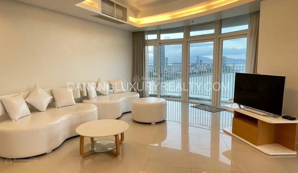 Chủ cắt lỗ căn 2PN 109m2 tầng cao view trực diện sông Hàn Azura Đà Nẵng. Sổ vĩnh viễn, giá sụp hầm