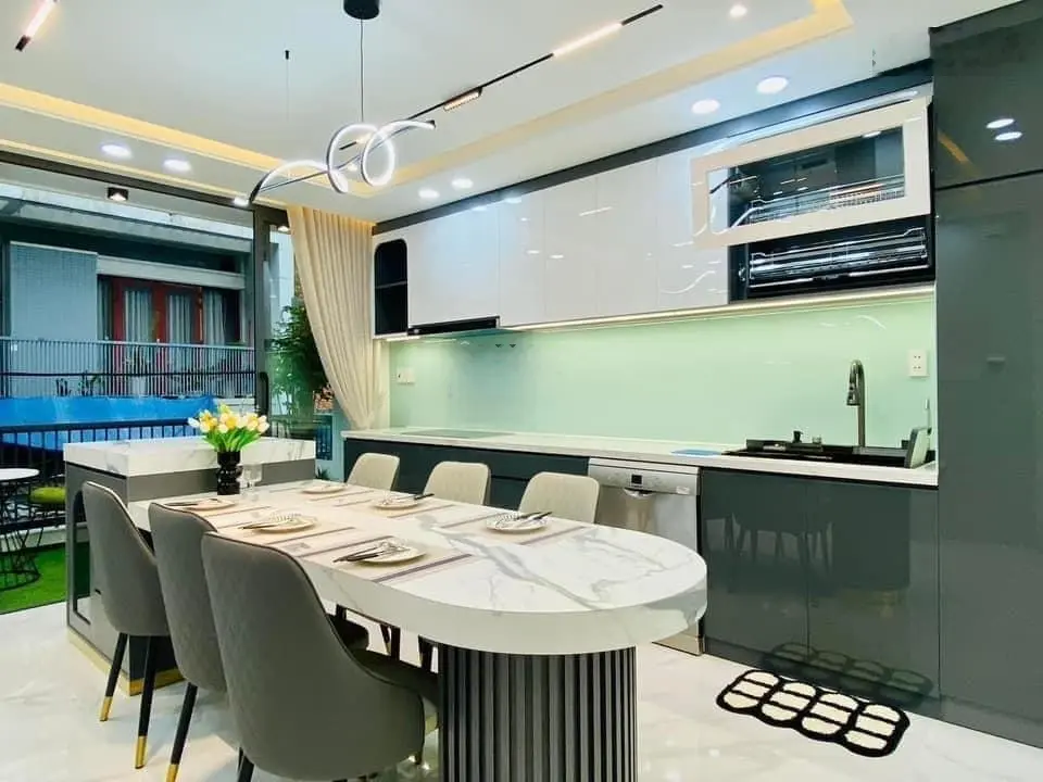 Sở hữu nhà mặt tiền KD gần chợ Bình Chánh - nhà mới đẹp 1trệt 1lầu - 5x20m - siêu đẹp