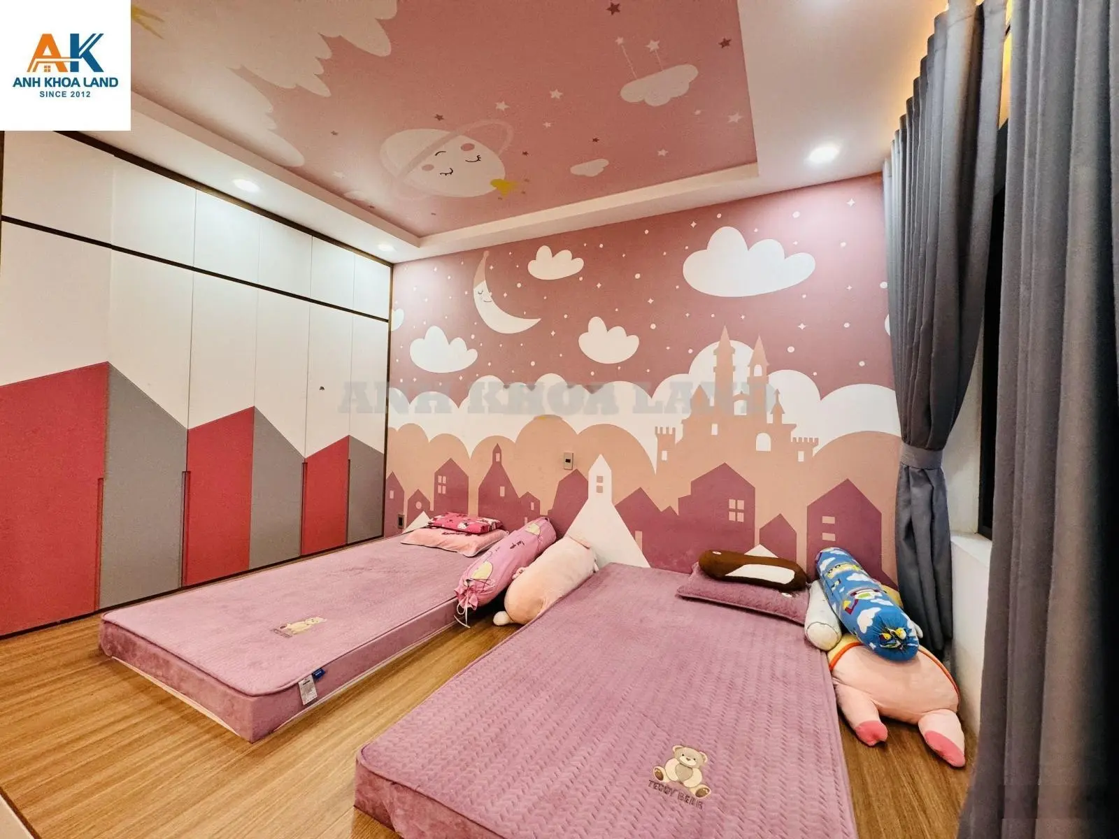 Giảm 1.5tỷ nhà MT kinh doanh ngay Trung Tâm Thủ Đức. Full nội thất cao cấp. Khu VIP, thông thoáng