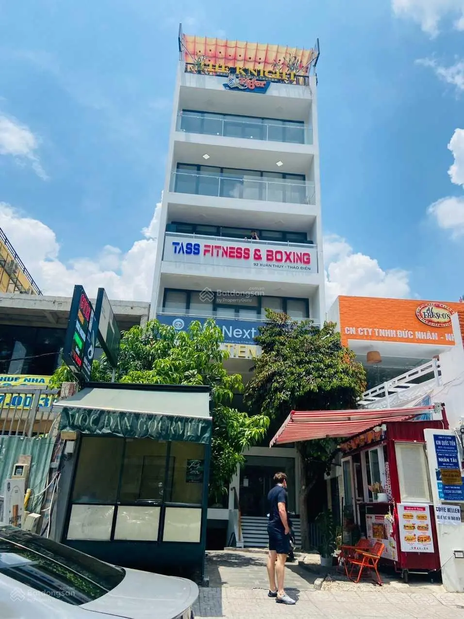 CC bán nhà 92 Xuân Thủy - hầm 7 tầng 1000m2 sàn 0909 924 ***