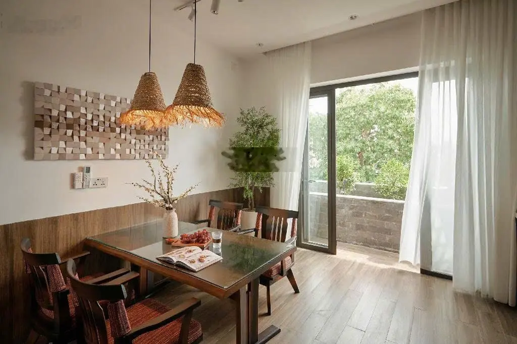 Nhà có sân vườn BBQ, đường Lê Văn Quới ngã tư Bốn Xã, mặt phố vừa ở vừa kinh doanh 66m2, chỉ 8 tỷ 5
