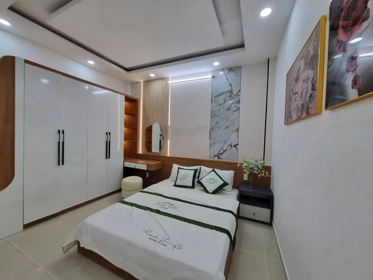 Cần bán gấp nhà ngay Phạm Văn Chiêu Gò Vấp 55m2 - hẻm 5m, 1T3L, SHR, 4PN cho thuê 15tr/th