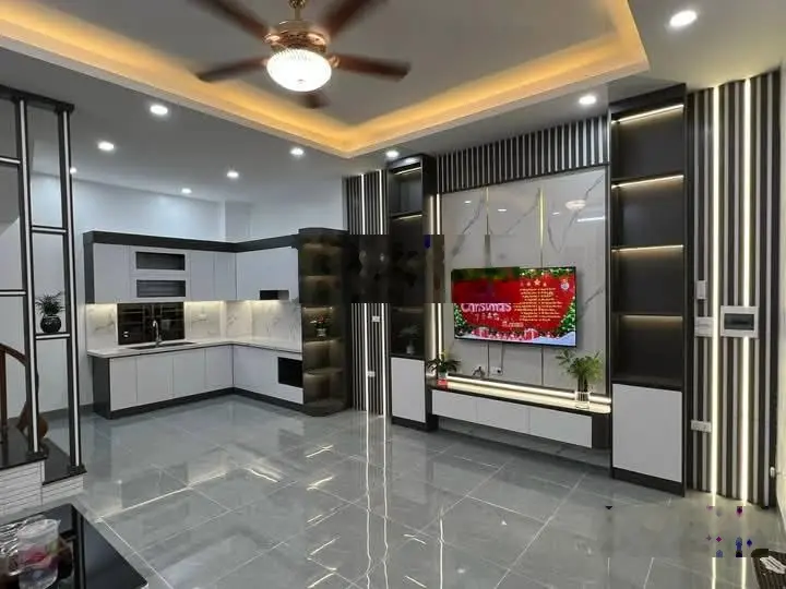 Giá cực tốt! phân lô KV Thái Thịnh, gara ô tô, 2 thoáng, cực gần phố, 50m*6 phòng ngủ chỉ 14,3 tỷ