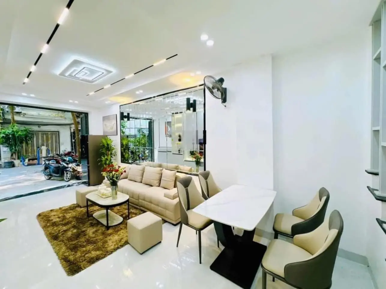 Vị trí đẹp, trung tâm Đống Đa - Hà Nội, DT: 34m2 x 4 tầng - MT: 3,5m giá: 6,95 tỷ