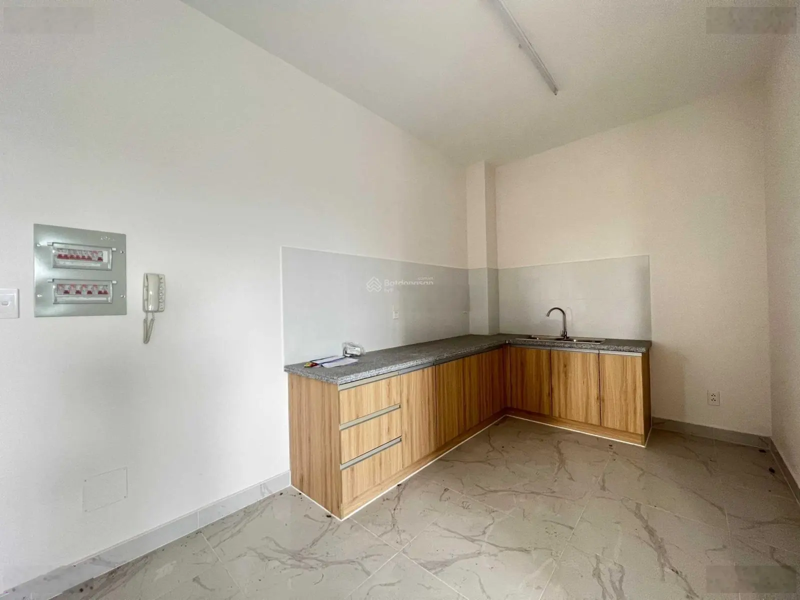 Bán gấp căn hộ sổ hồng riêng Fresca Riverside - DT 70m2 (2PN, 2WC) - View hồ bơi thoáng mát