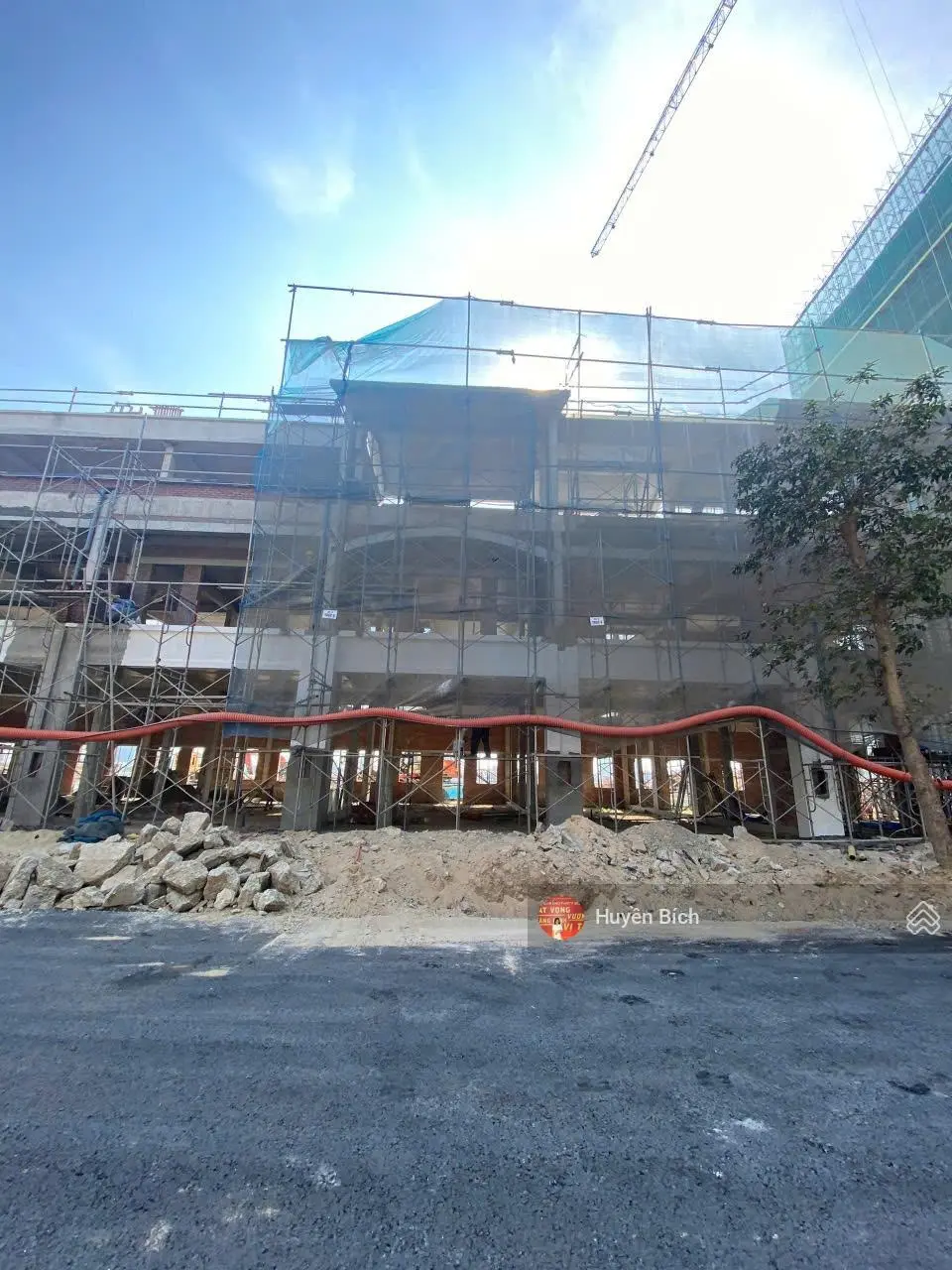 Bán căn Shophouse Sun Symphony 3 tầng, lọt khe Villa view được Sông Hàn. hỗ trợ vay 80%, 18T LS 0đ.