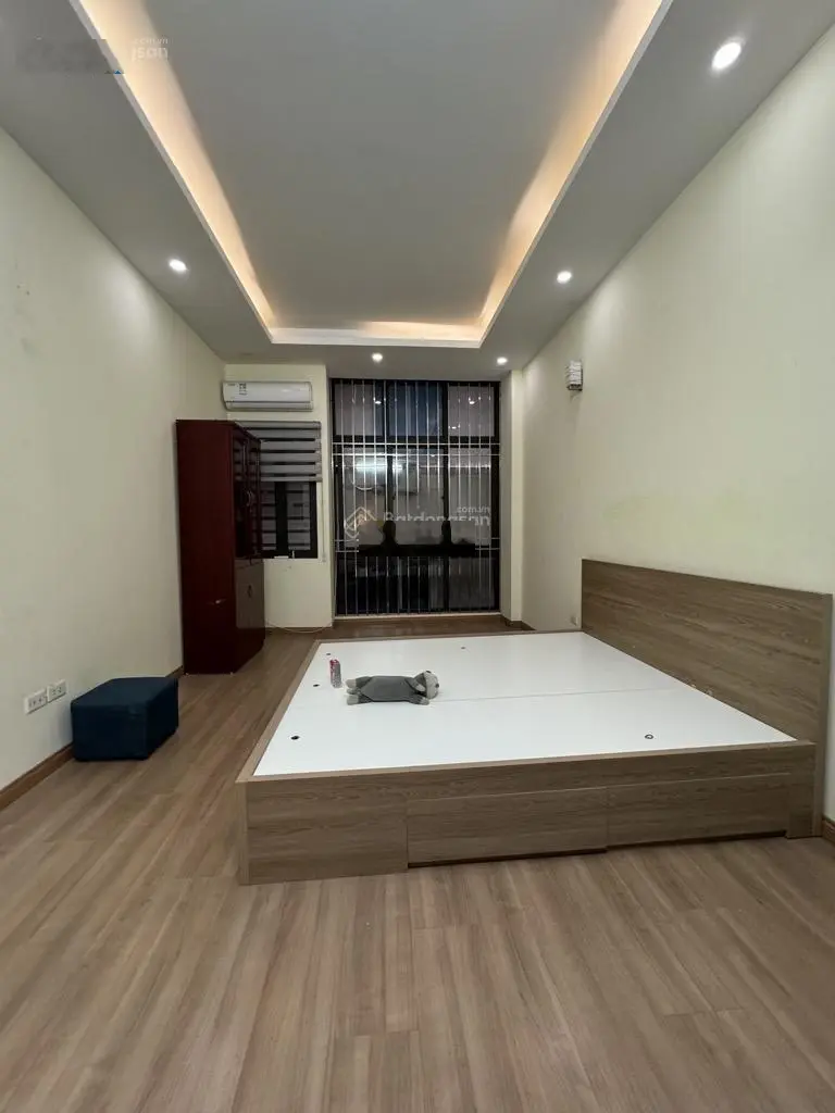 Nhà 6 tầng trung tâm Mỹ Đình, vị trí đẹp, 50m ra phố