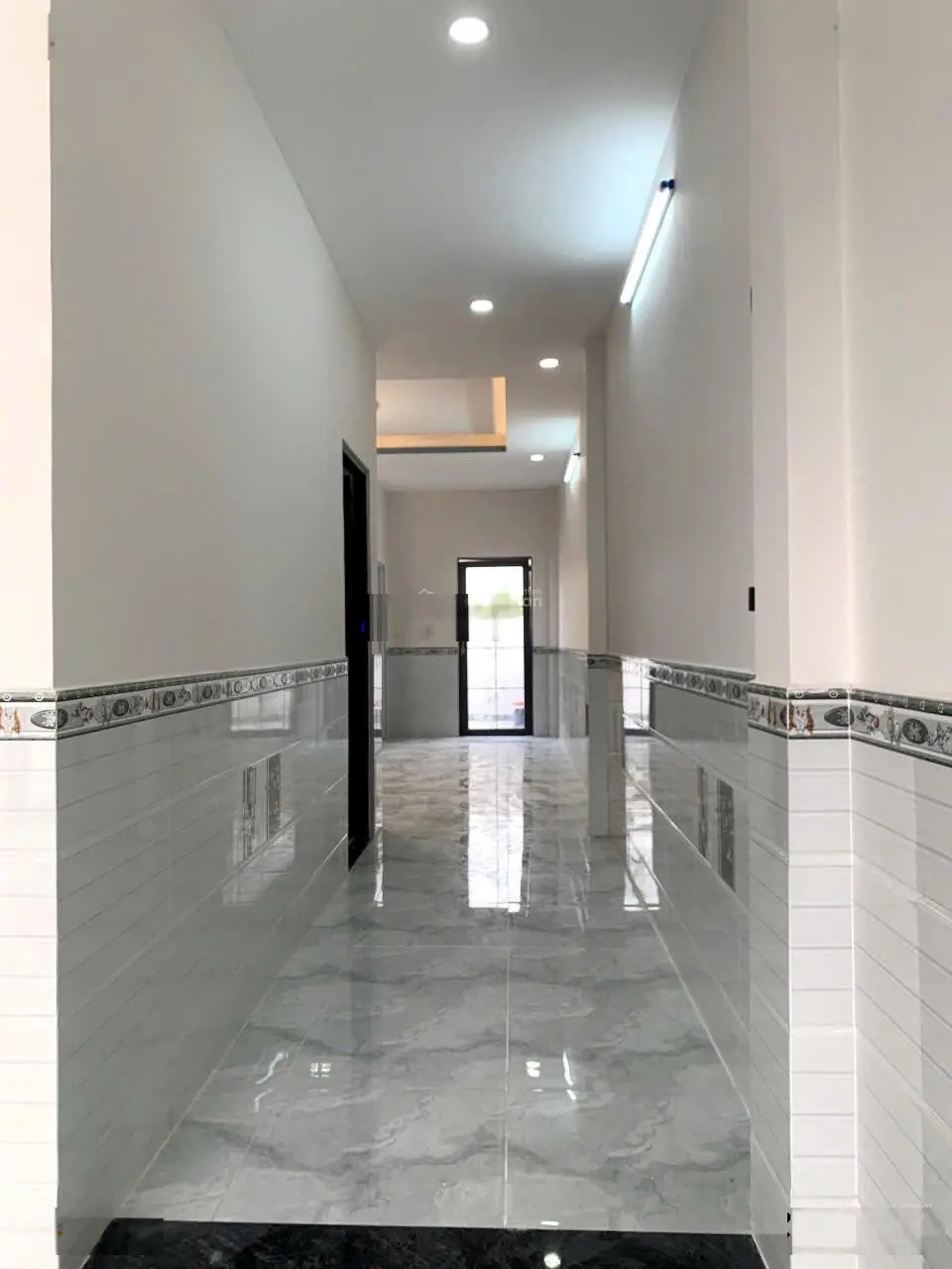 Bán nhà 1 trệt 1 lửng, phù hợp cho gia đình có từ 2 đến 4 thành viên