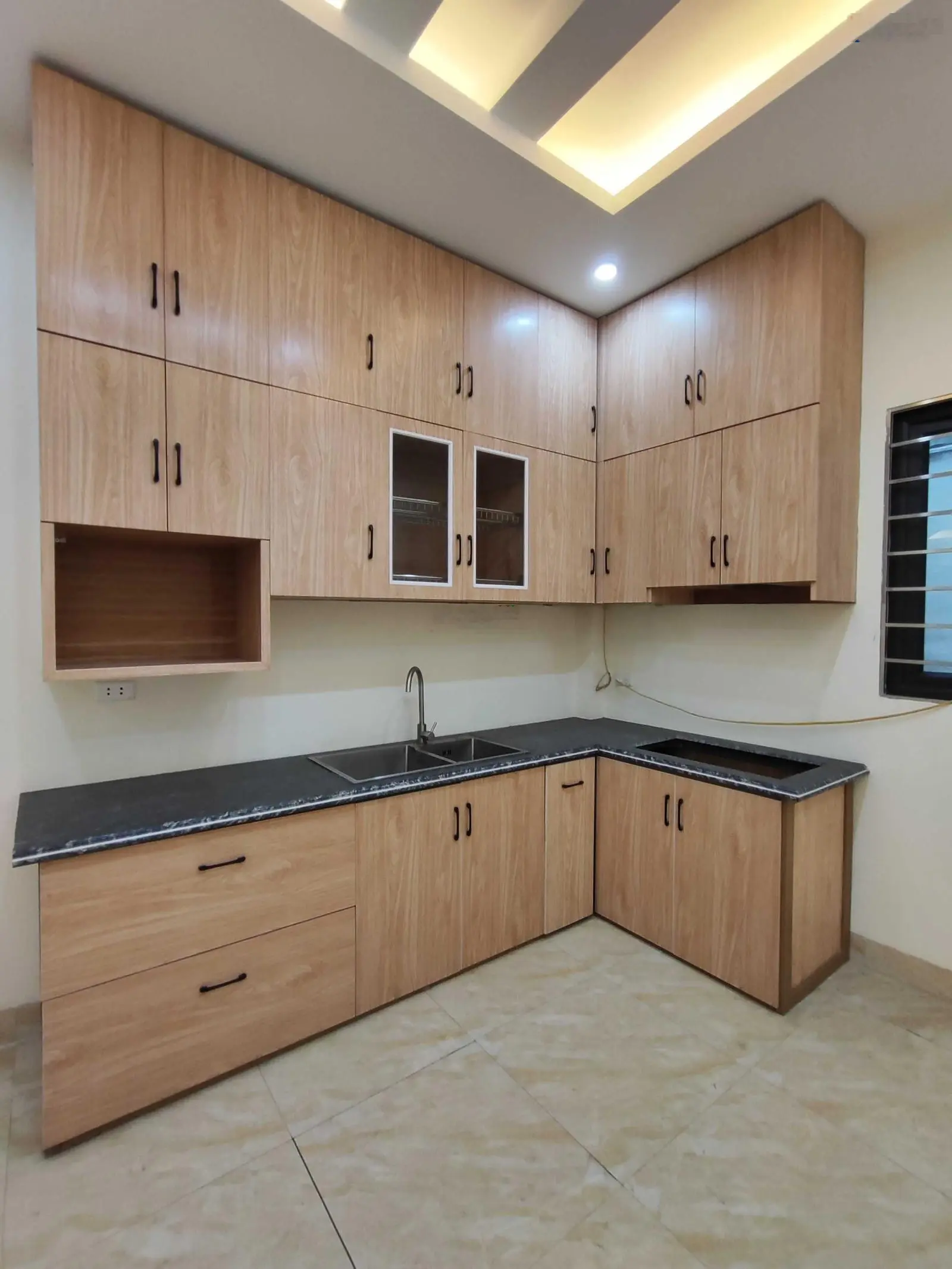 Biệt Thự Louis Hoàng Mai Tân Mai diện tích 267 m2 5 tầng giá 57.9 tỷ .