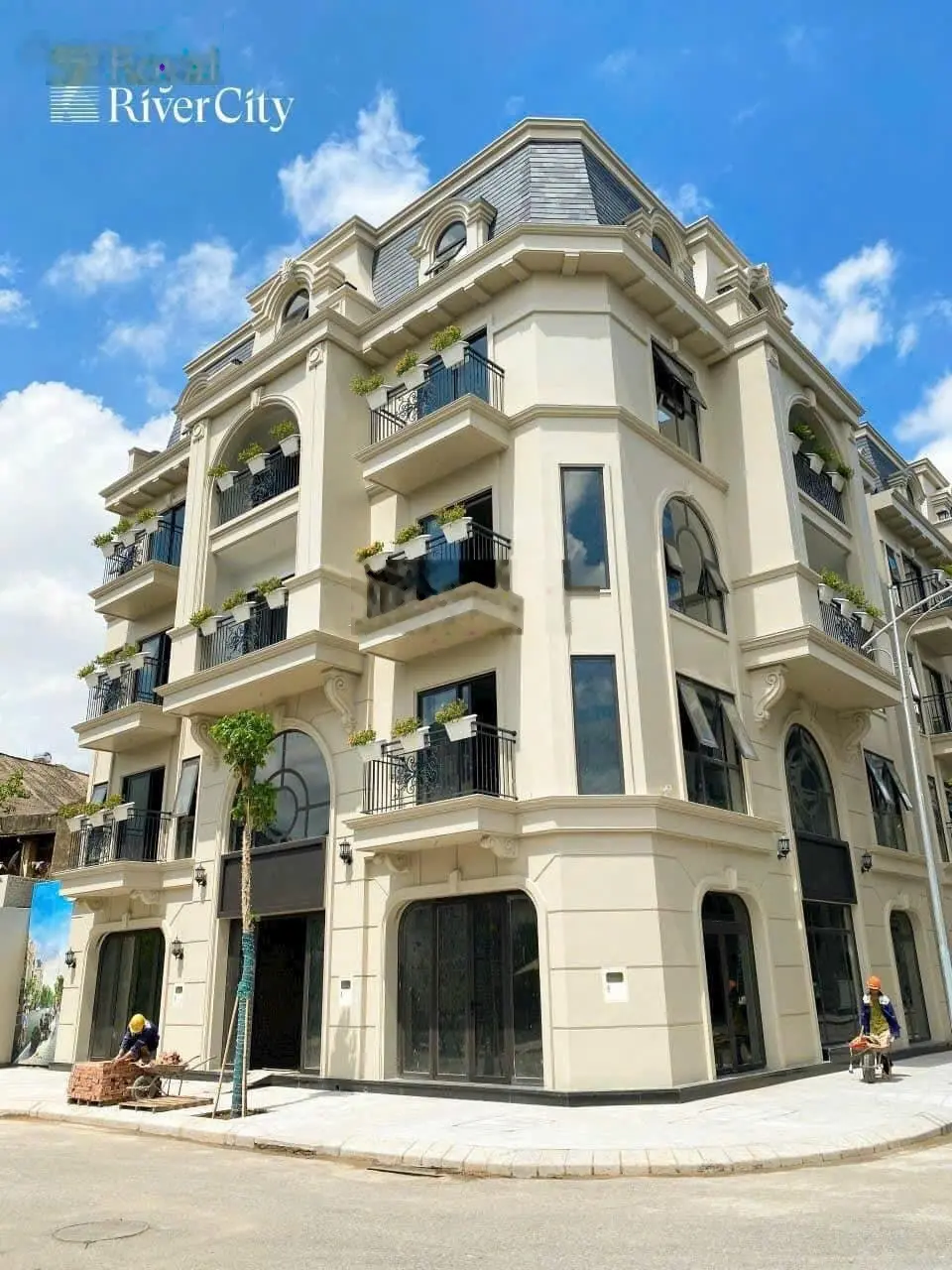 Bán Căn áp góc xây 5 tầng tại khu đô thị 80 Hạ Lý, dt đất 75m2, DTXD318m2, giá chỉ hơn 8 tỷ