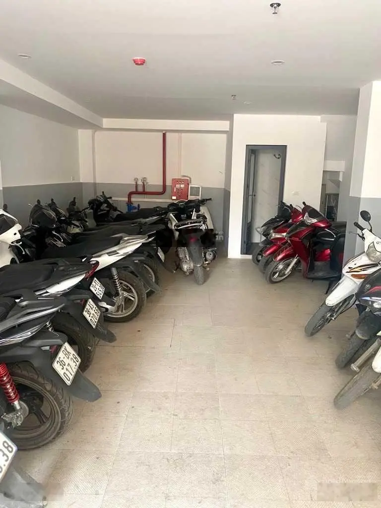 Bán nhà mặt phố Lê Trọng Tấn dòng tiền khủng - kinh doanh 8 tầng 125m2 - lô góc siêu đẹp - 37 tỷ