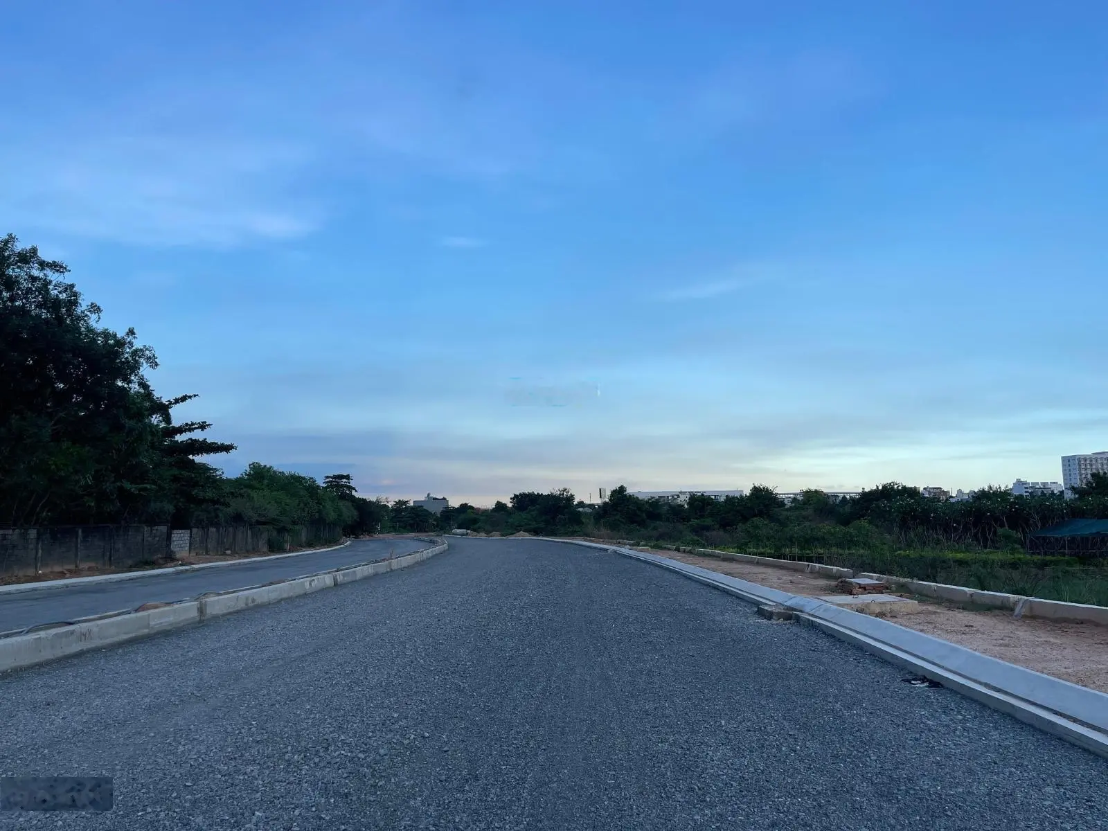 Chúng tôi bán gấp đất 100m2, 300m2 đẹp nhất KĐT Bình Nguyên, cập nhật giỏ hàng: 0933 080 ***
