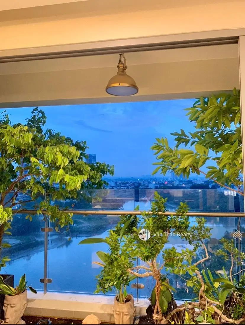 (Full 2 mặt kính - diện tích lớn 137m2) căn hộ 3PN view sông - thành phố siêu đẹp Đảo Kim Cương Q2
