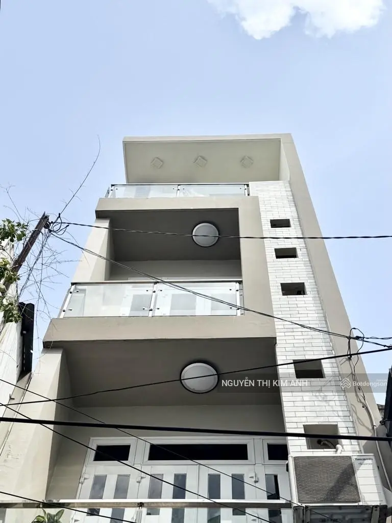 Bán nhà ngay ngã 7 Lý Thái Tổ - 2 mặt hẻm xe hơi thông 47,2 m2 - 4 tầng - sát mặt tiền 10,999 tỷ