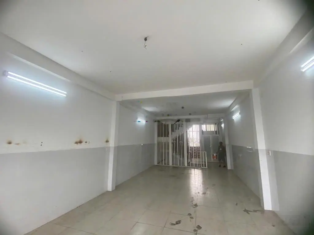 Nhà 4 tầng đường Tân Thới Hiệp 29, phường Tân Thới Hiệp, Q12, dt 90m2 (5mx18m), Hẻm 5m giá 6,5Tỷ