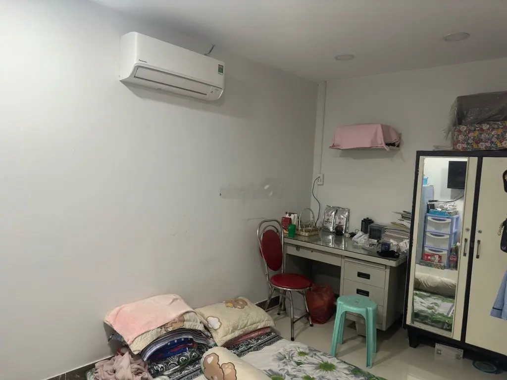 CHỈ 4,6 TỶ- 4 TẦNG- 40M2- CÁCH CẦU CHỮ Y 300M