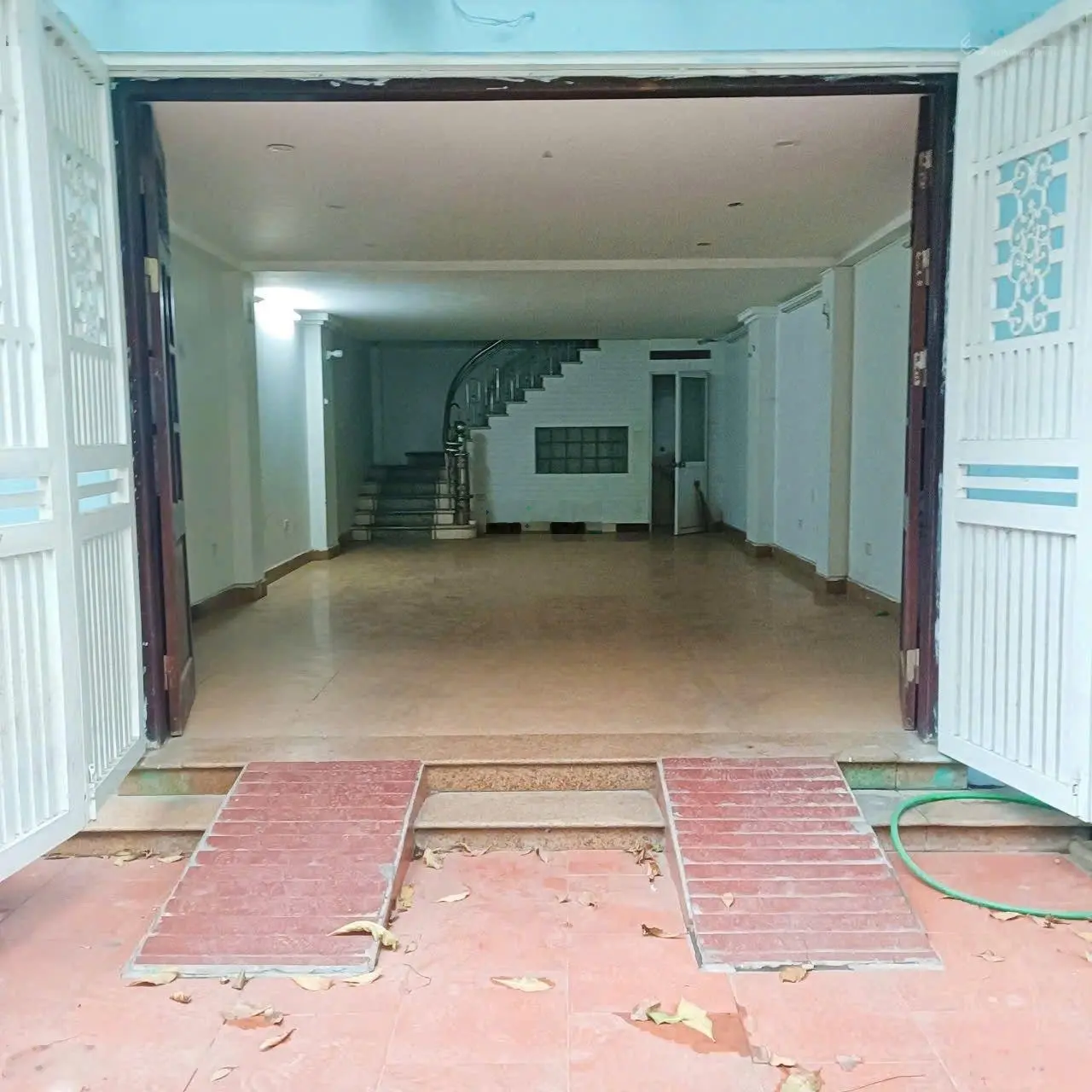 Liền kề 14.8 tỷ, DT 50m2, 5 tầng, 6 ngủ, khu Ngô Thì Nhậm, Hà Đông, cạnh chợ Bông Đỏ, La Khê